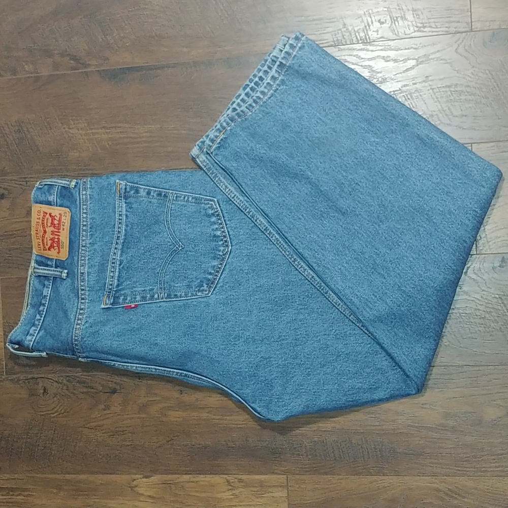 Levis 550 Jeans, Size- W42/L 29, Color- Blue